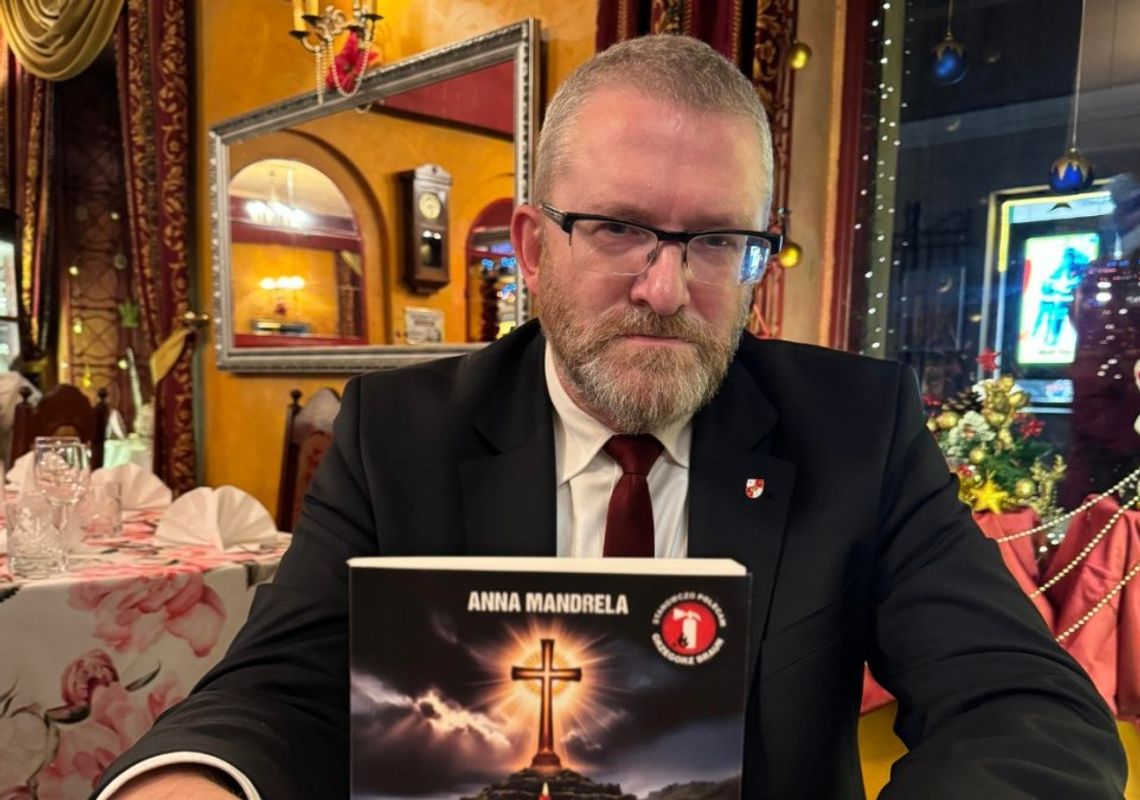 Liderowi Konfederacji Korony Polskiej nie ufa najwięcej badanych Liderowi Konfederacji Korony Polskiej nie ufa najwięcej badanych