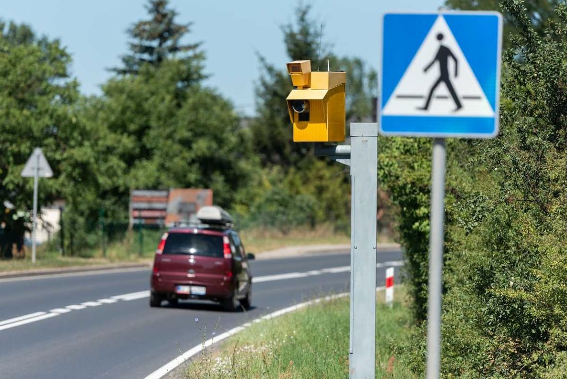 Czy racjonalne jest karanie za przekroczenie dozwolonej prędkości nawet o 1 km/h