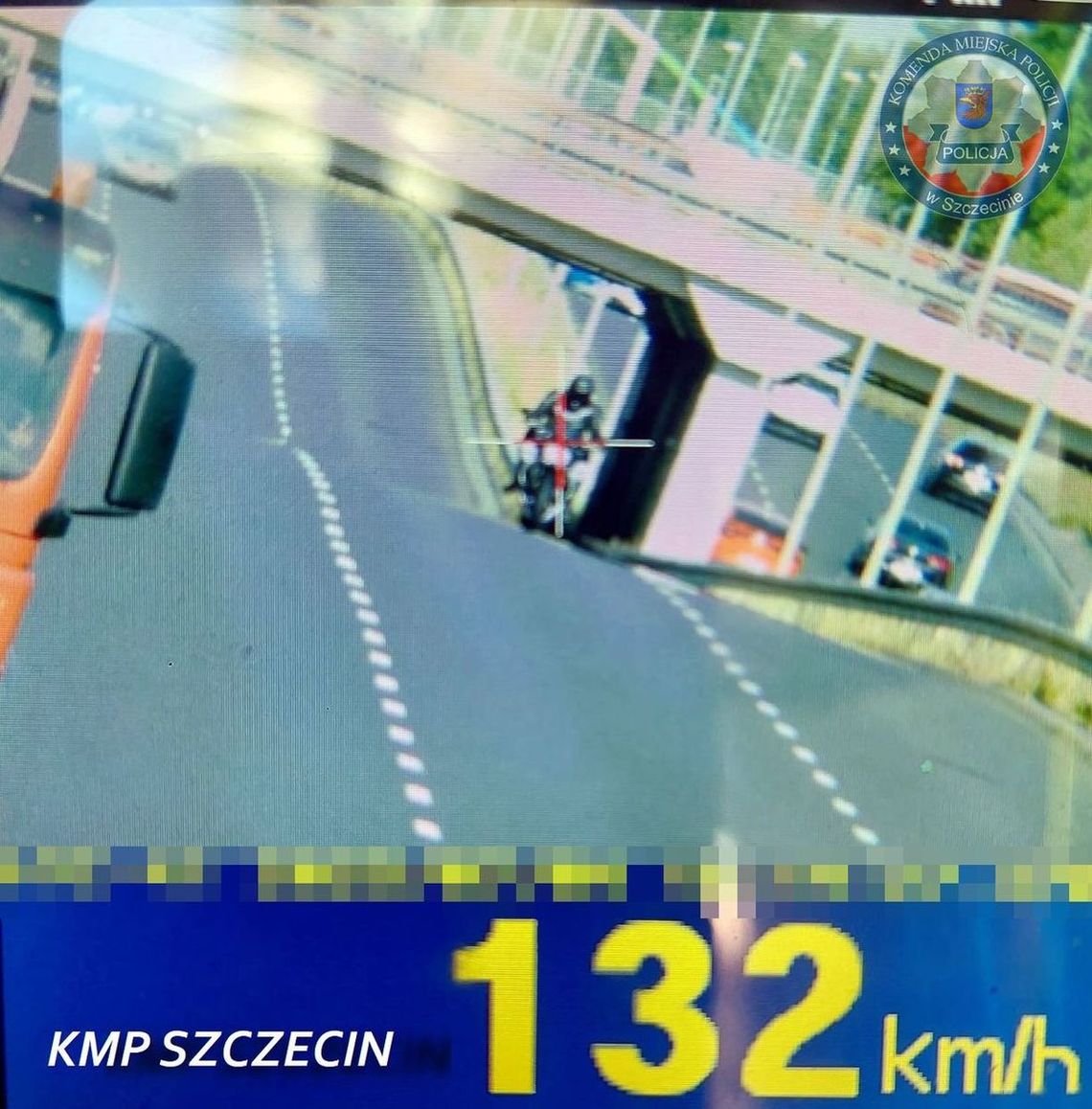 Motocyklista pędził jak szalony. I stracił