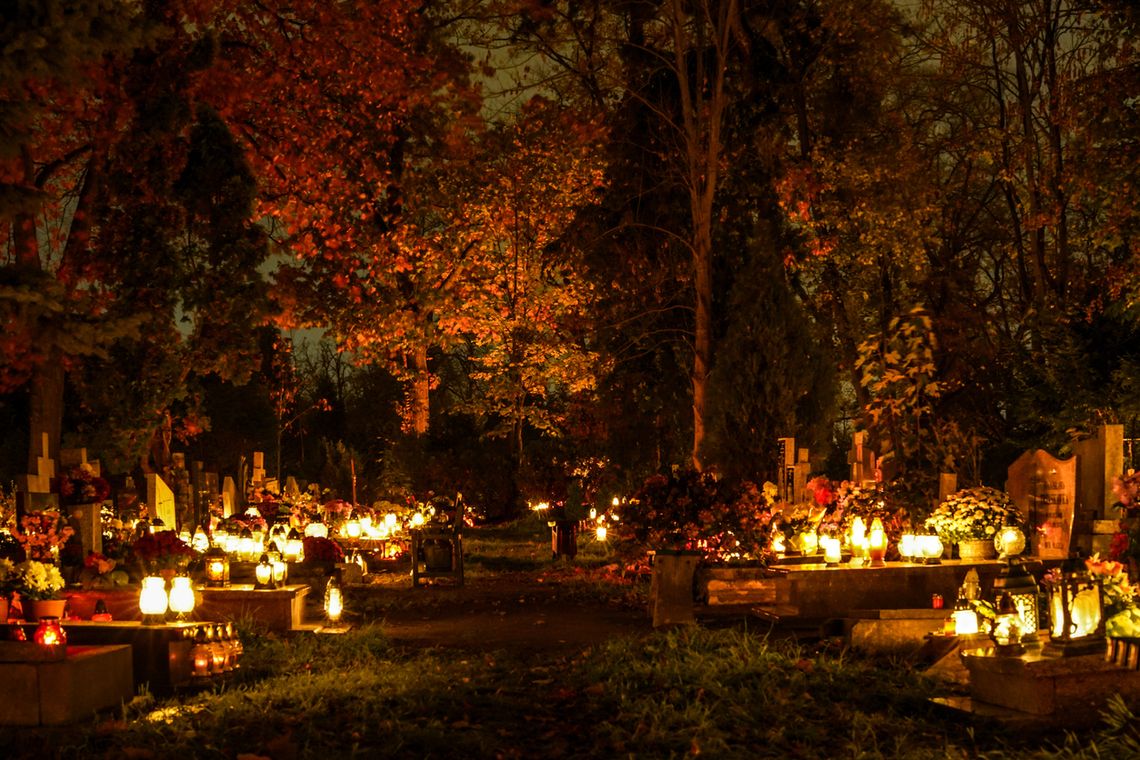 Zasady i przesądy na cmentarzach