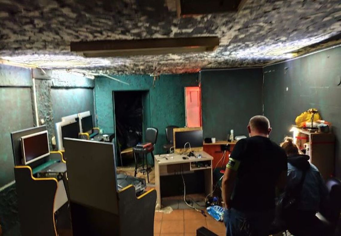 Zlikwidowali salon gier, gdzie przychodzili turyści. Jeden zatrzymany