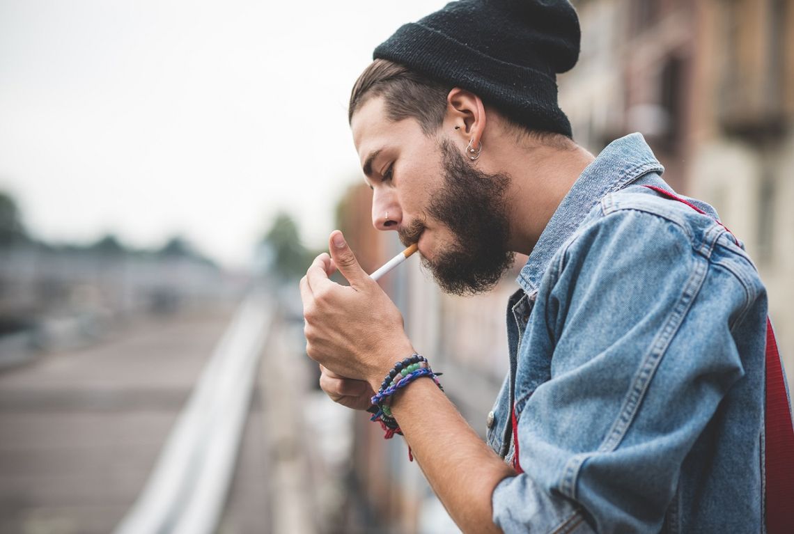 Czy pracodawca może zabronić ci palenia w pracy?