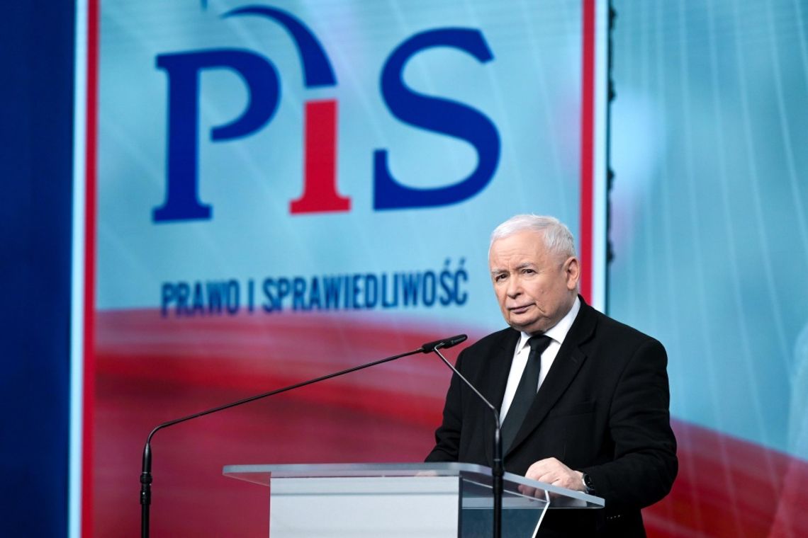 PiS z nowym szyldem? Nazwa już nieatrakcyjna?