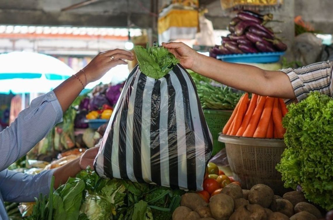 Rewolucja w koszykach zakupowych. Sezonowość i polskie produkty kluczem do zdrowej diety rodaków