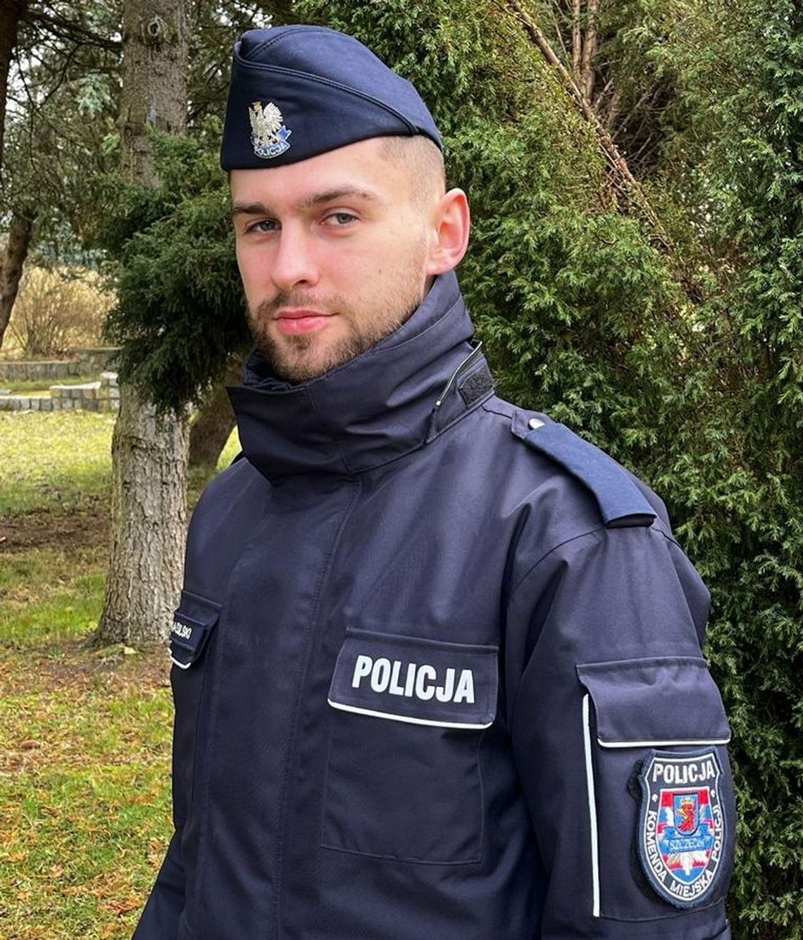 Policjant po służbie złapał kierowcę jadącego wężykiem