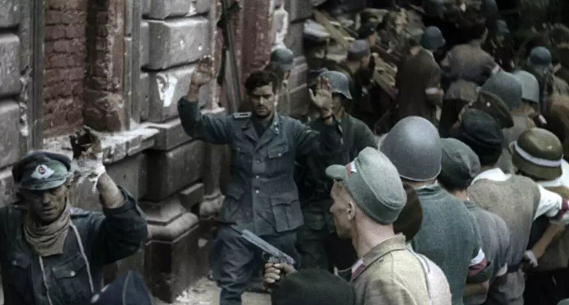 Obchody roczni Powstania Warszawskiego potrwają dłużej niż jeden dzień. W Szczecinie przy grobie Ady Litten Obchody roczni Powstania Warszawskiego potrwają dłużej niż jeden dzień. W Szczecinie przy grobie Ady Litten