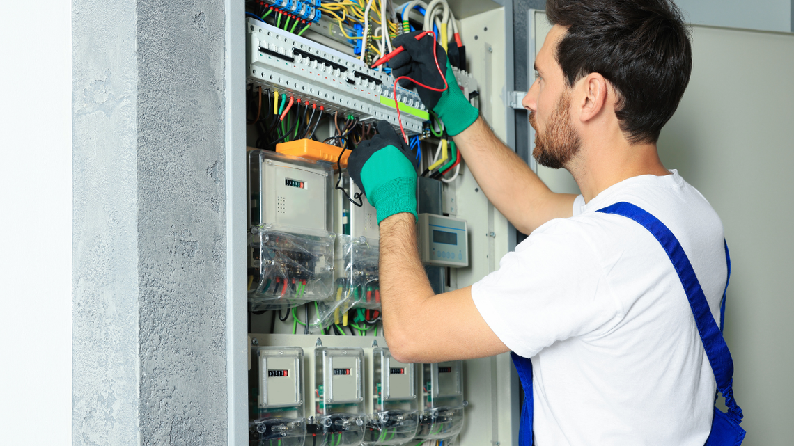 Prąd po nowym roku bez mrożonej ceny. Co zobaczymy na rachunkach?