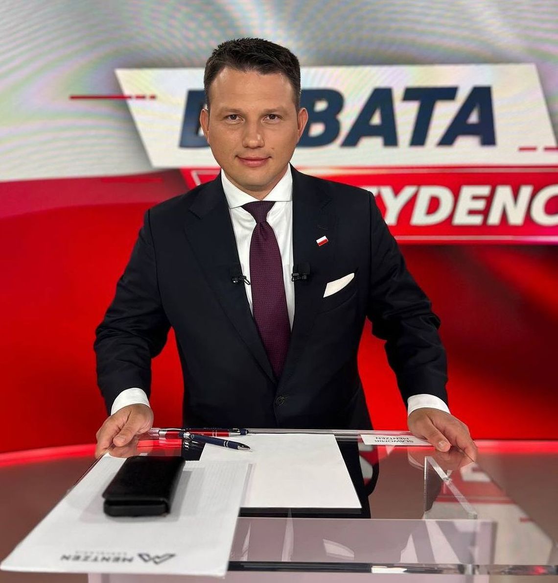 Sławomir Mentzen w tarapatach po kontrowersyjnych nagraniach przedstawionych przez 3 kontrkandydatów
