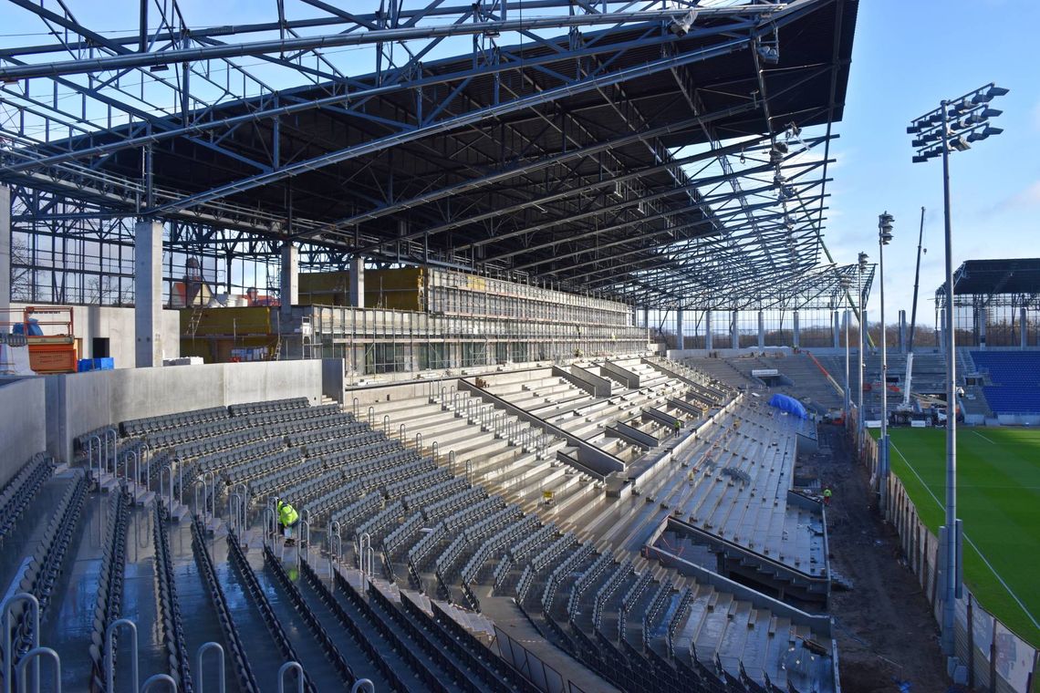 Stadion Pogoni w Szczecinie nabiera kształtów. Coraz bliżej końca budowy