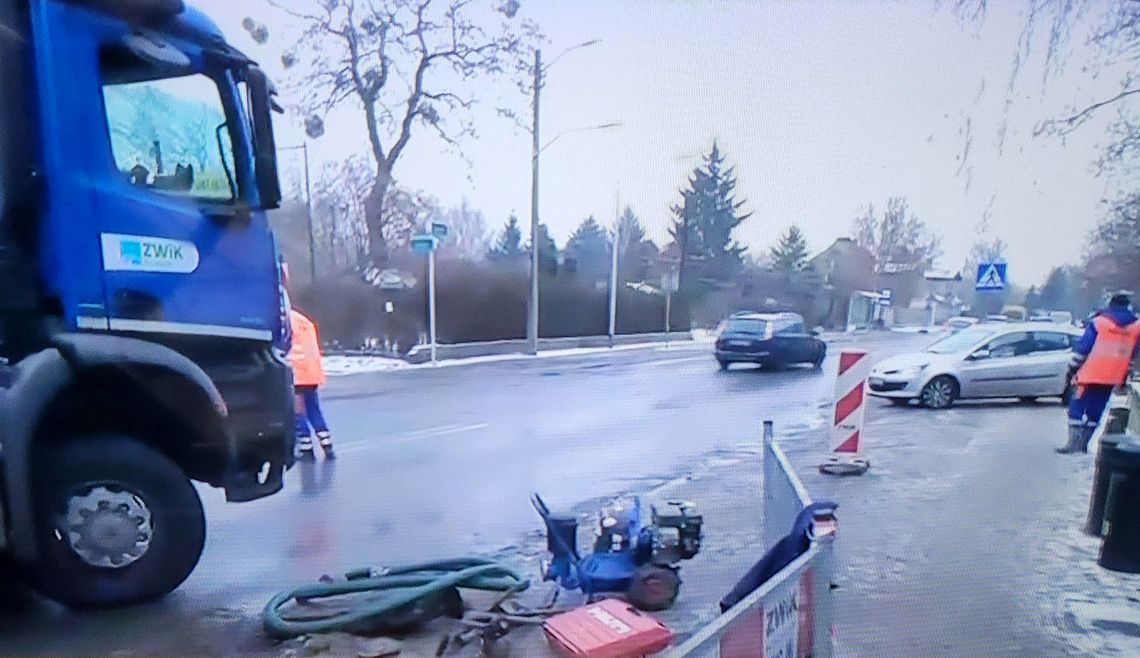 Szczecin w uścisku awarii. Mieszkańcy bez wody i ciepła. Szkoła zawiesza zajęcia