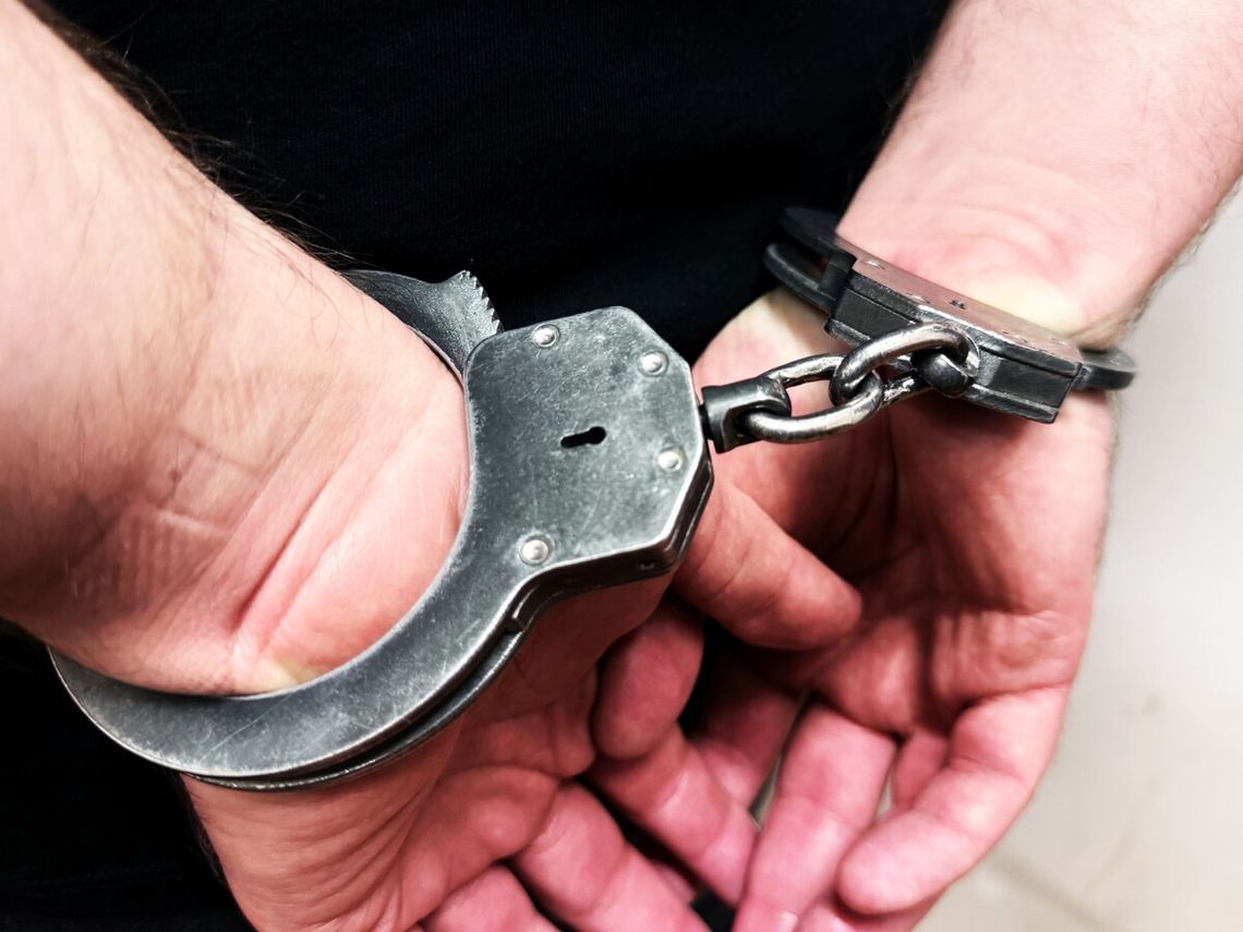 Tajemnicza śmierć i obława pod granicą. Jak monitoring i technologia namierzają sprawcę