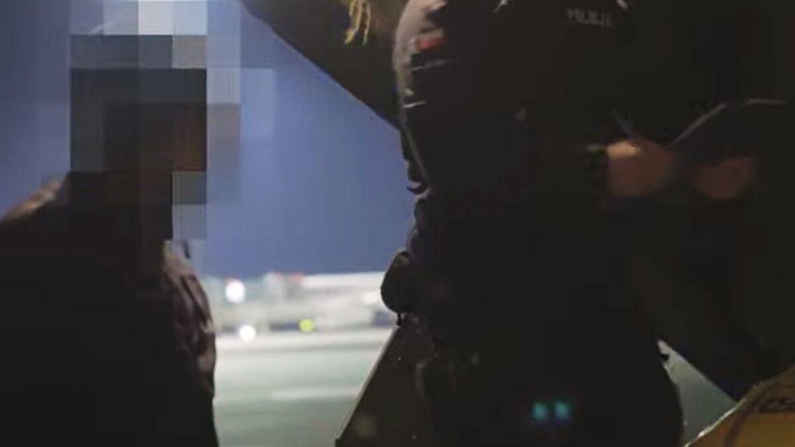 Sprawiedliwość po latach: Zmieniał adresy i kraje, ale ostatecznie trafił z Londynu prosto za kraty Sprawiedliwość po latach: Zmieniał adresy i kraje, ale ostatecznie trafił z Londynu prosto za kraty