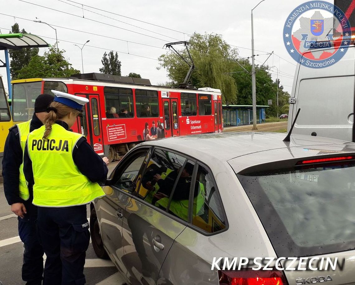 Wpadł podczas kolizji. Wysłano za nim 3 listy gończe