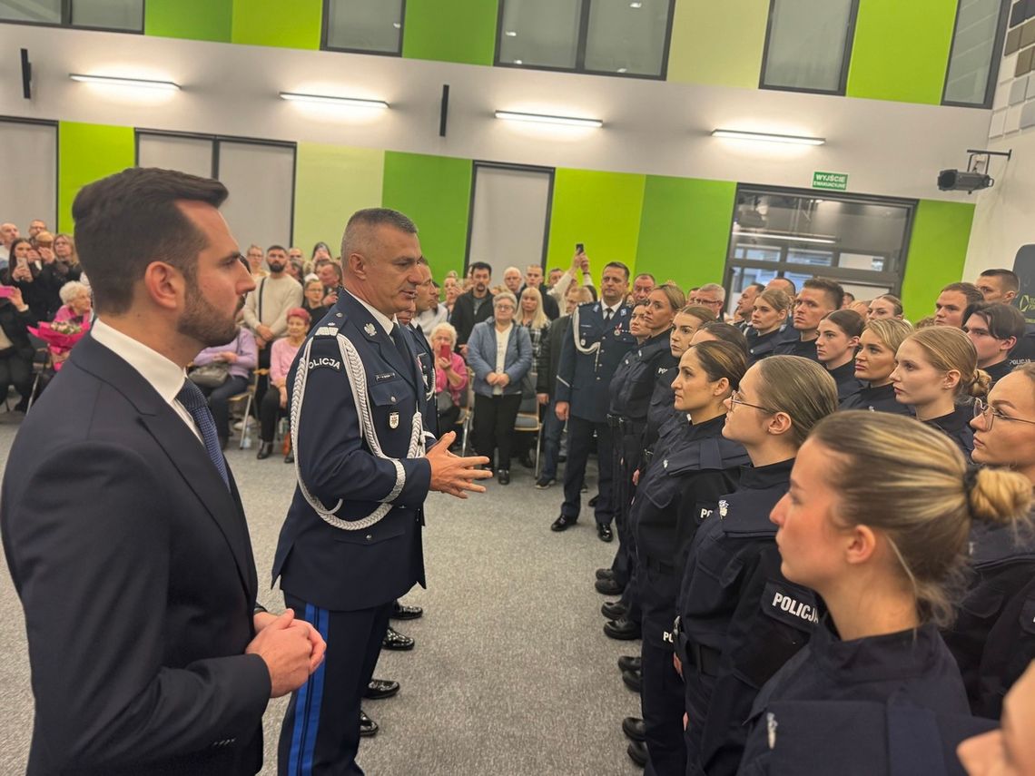 Wzmocnienie. 45 nowych funkcjonariuszy złożyło śroczyste Ślubowanie! Wzmocnienie. 45 nowych funkcjonariuszy złożyło śroczyste Ślubowanie!