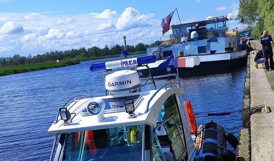 Za daleko "popłynął". Nietrzeźwy kapitan spowodował kolizję i uciekł
