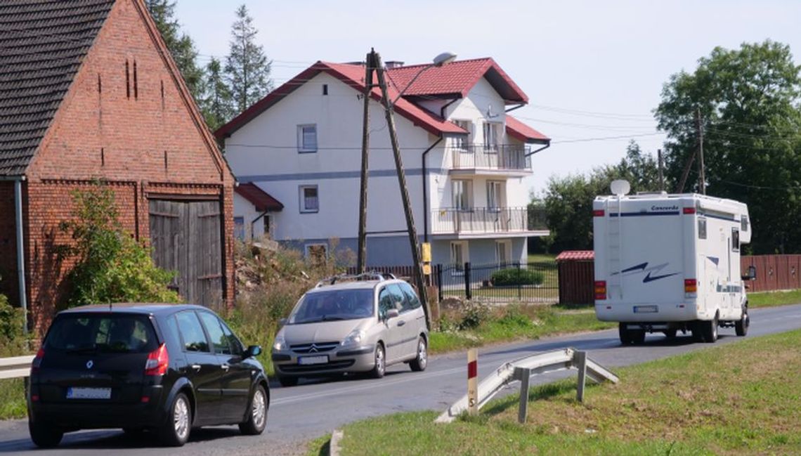 Zachodniopomorska „via turistica” w wyższym standardzie -  rozpoczyna się kolejny etap przebudowy DW 102