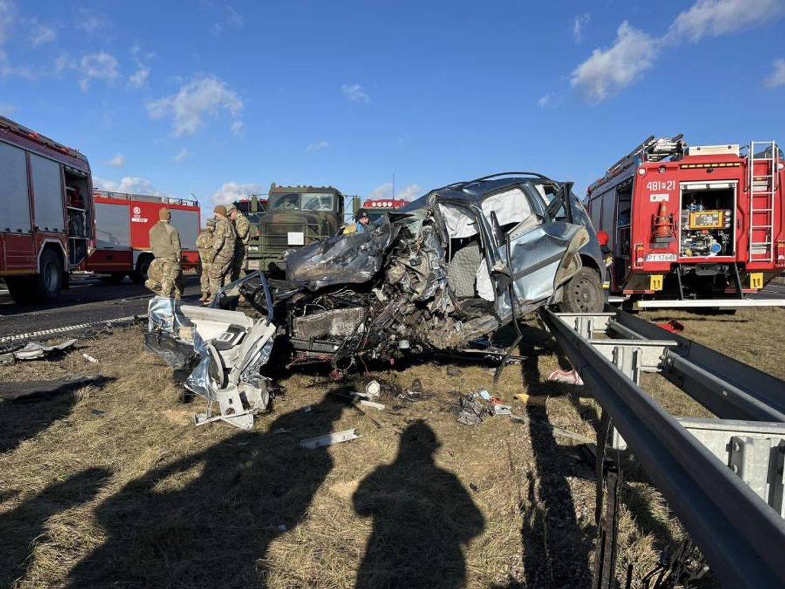 Senior pojechał pod prąd. Tragiczne zakończenie [ZDJĘCIA]